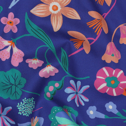 Nerida Hansen - Fine Poplin - Meadow Flower - Bomull - Royal Blue