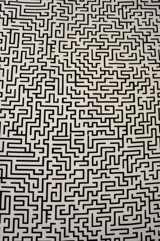 Made by Gårda Textil - Siden - Crêpe de Chine - Labyrinth - Vit/Svart