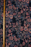 Liberty Wolvercote ull Hestia (A), svart med rosa blommor – med måttband